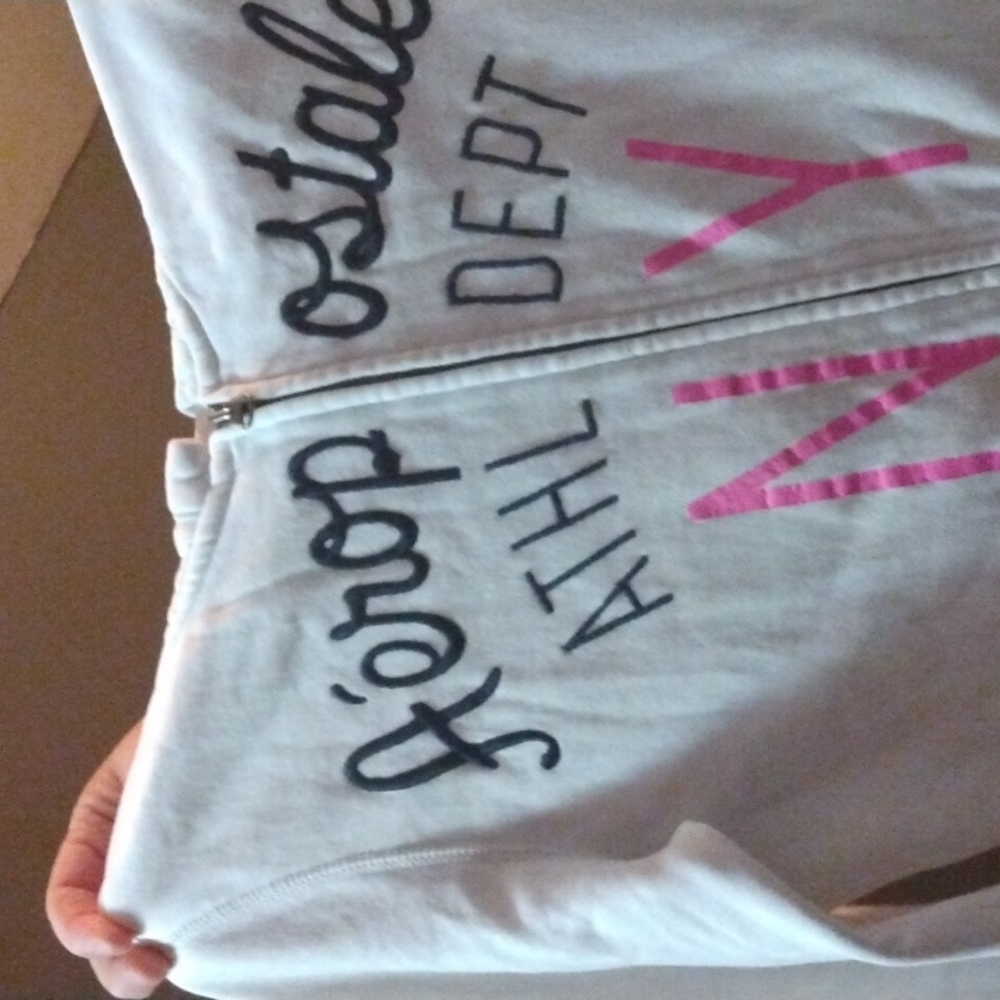 Aeropostale zip up hoodie
